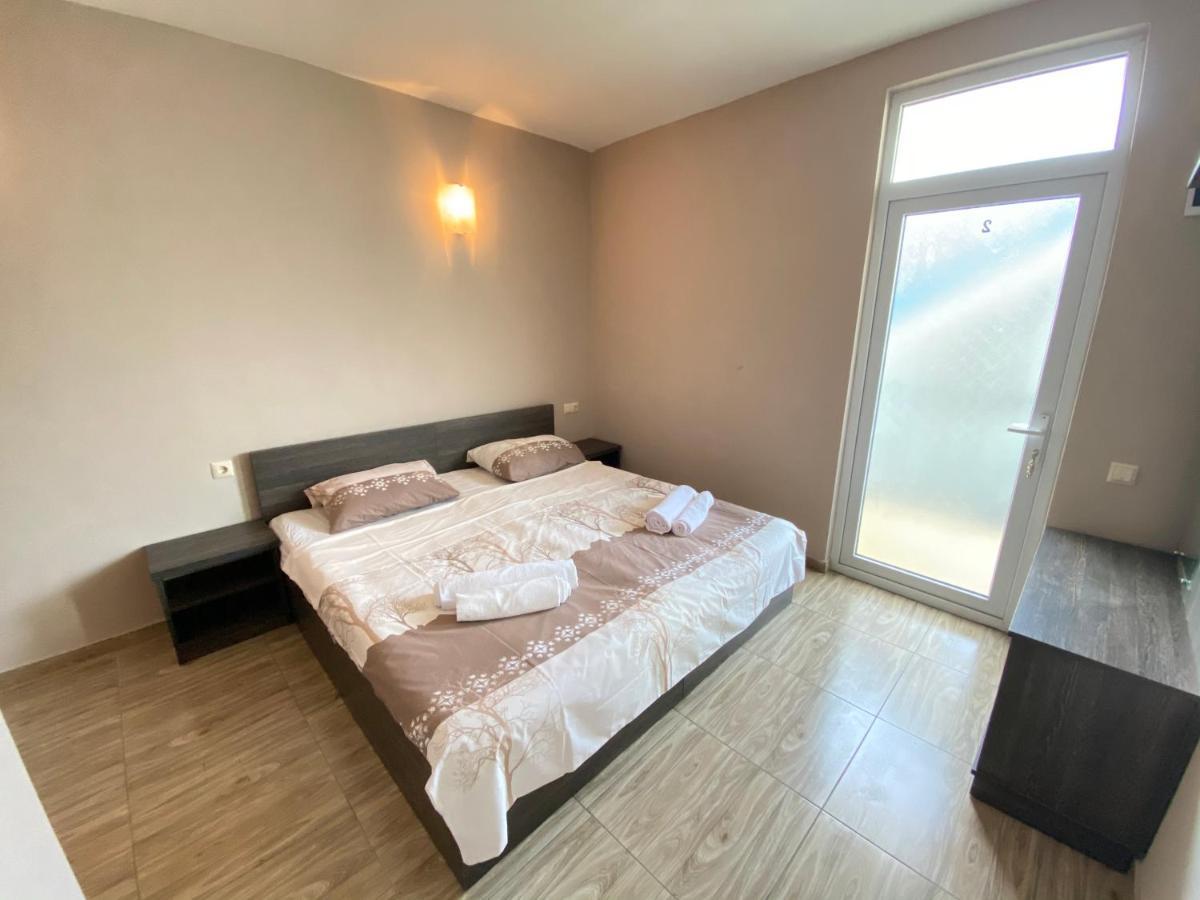 Hotel Charli Кобулети Екстериор снимка